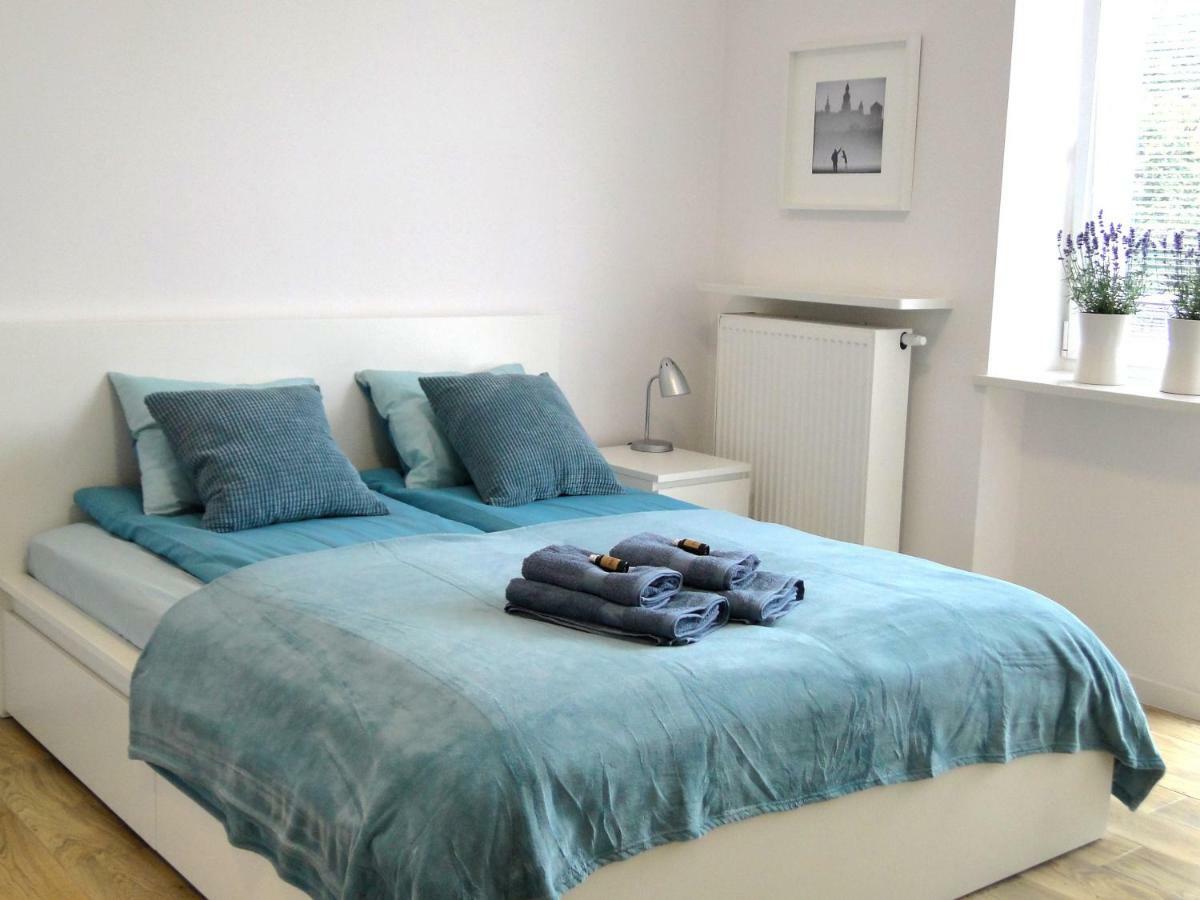 وارسو Cosmic Apartment المظهر الخارجي الصورة